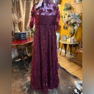 NWT Lace Evening Gown